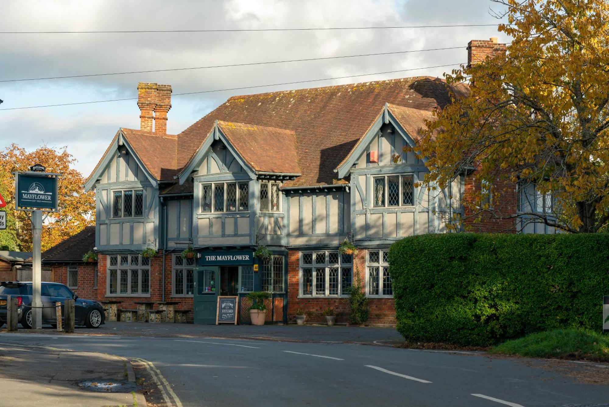 The Mayflower Lymington Eksteriør billede